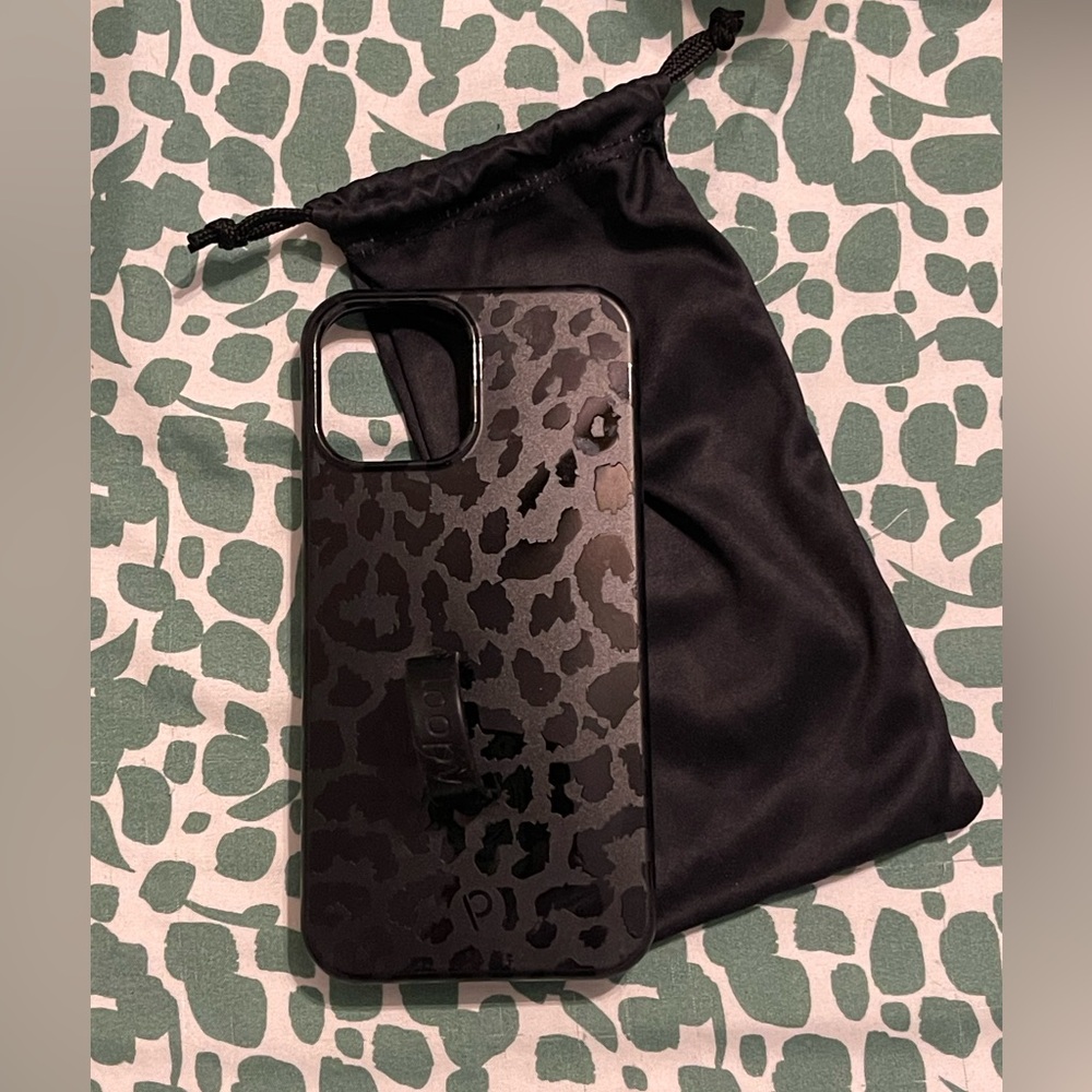 Loopy Case - iPhone 12 Pro Max - Righty